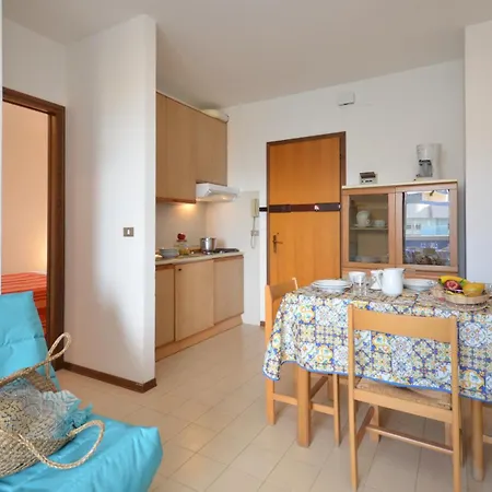 Della Luna ביביונה