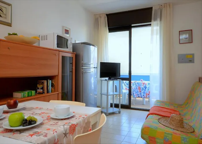 Della Luna Apartment