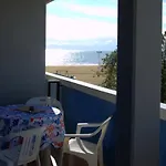 Della Luna Apartment