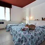 Della Luna Apartment *