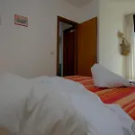 Della Luna Apartment