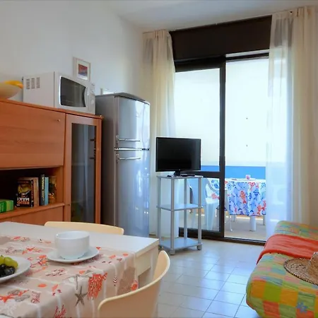 Della Luna Apartman